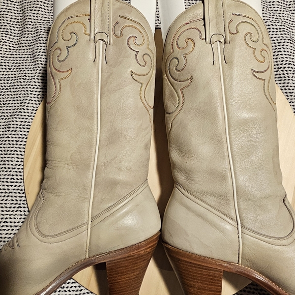 Womens Sz 7.5 Boulet Heeled Cream Leather Cowboy Boots - Picture 6 of 17